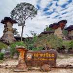 หาดชมดาว,สามพันโบก,วัดป่าภูปัง,โขงเจียม,แม่น้ำสองสี,วัดโขงเจียม,ผาแต้ม,เสาเฉลียง,น้ำตกแสงจันทร์,ความทรงจำคาเฟ่,เขื่อนสิรินธร,วัดสิรินธร